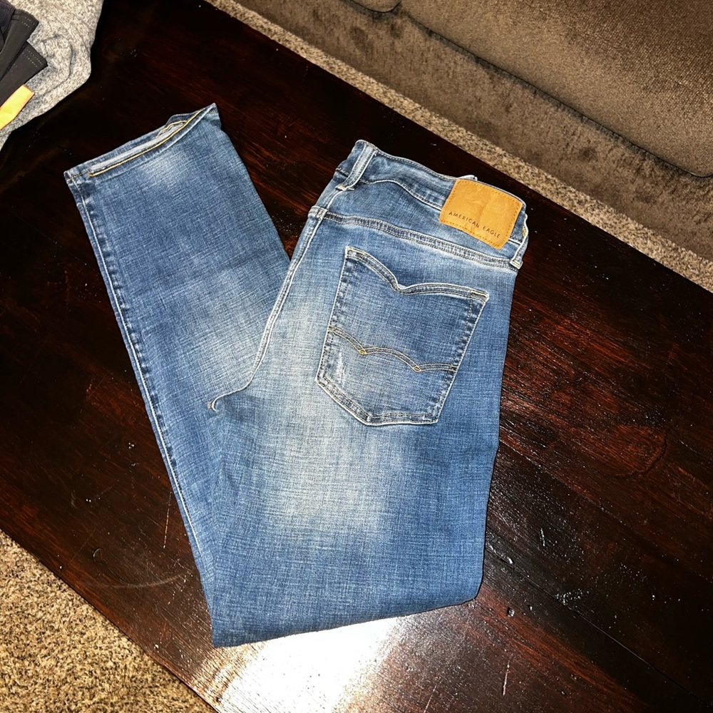MENS AE JEANS 32x32